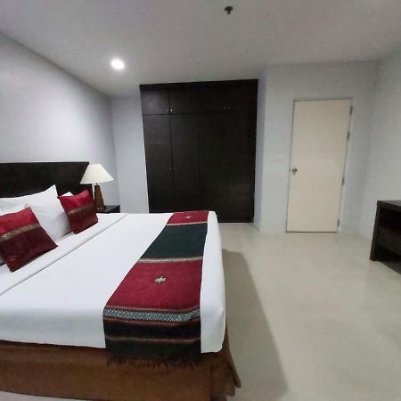 Ampo Residence Ayutthaya Eksteriør billede